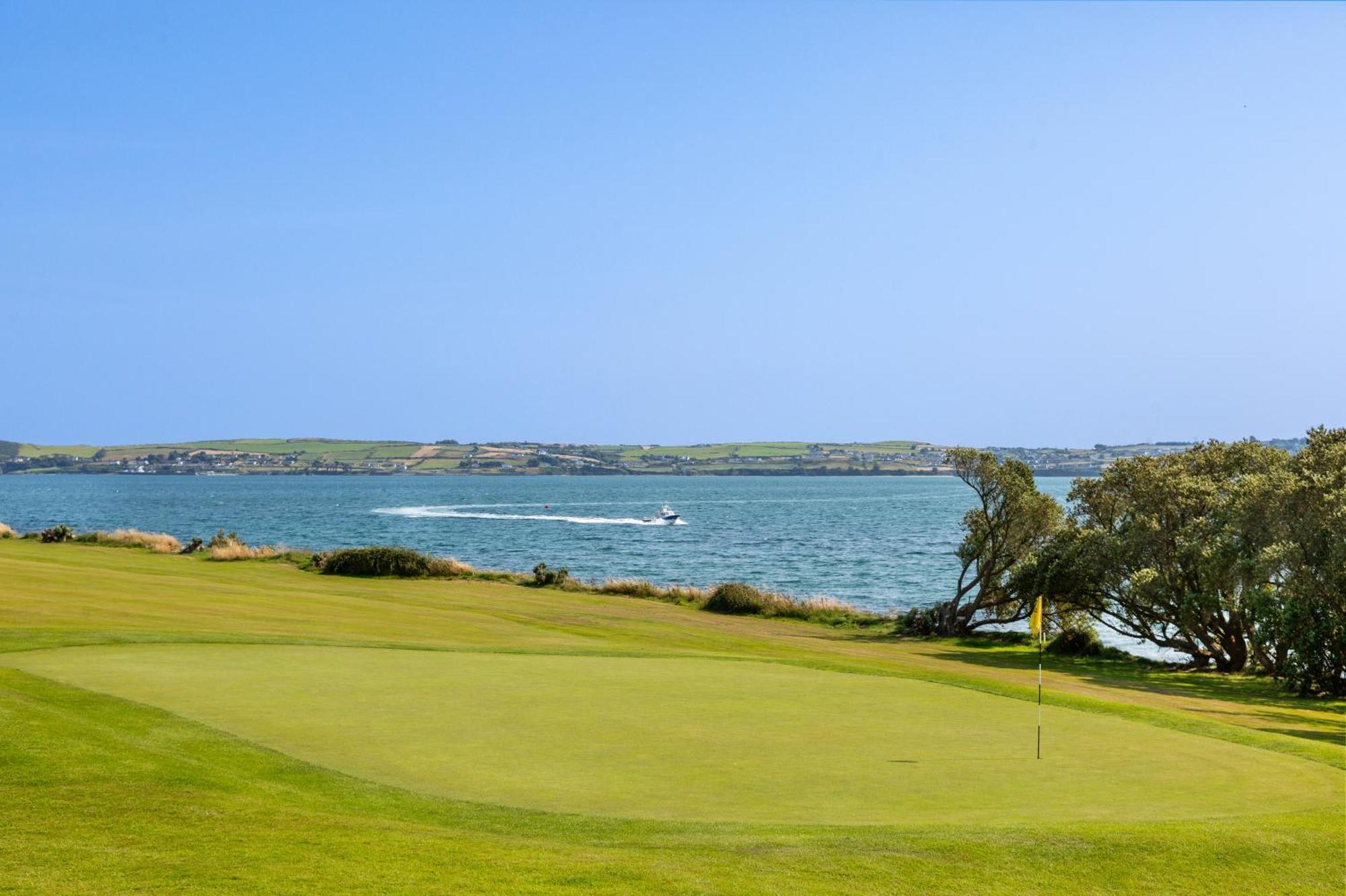 Gold Coast Dungarvan Hotel