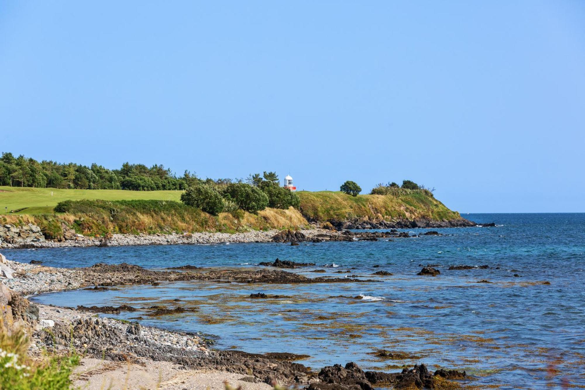 Gold Coast Dungarvan Hotel
