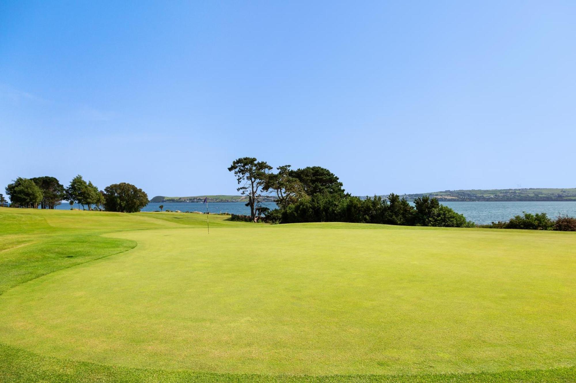Gold Coast Dungarvan Hotel 3*